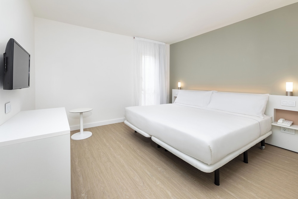 Sol Fuerteventura Jandia - All Suites — Hotel rooms in Esquinzo, Canary Islands