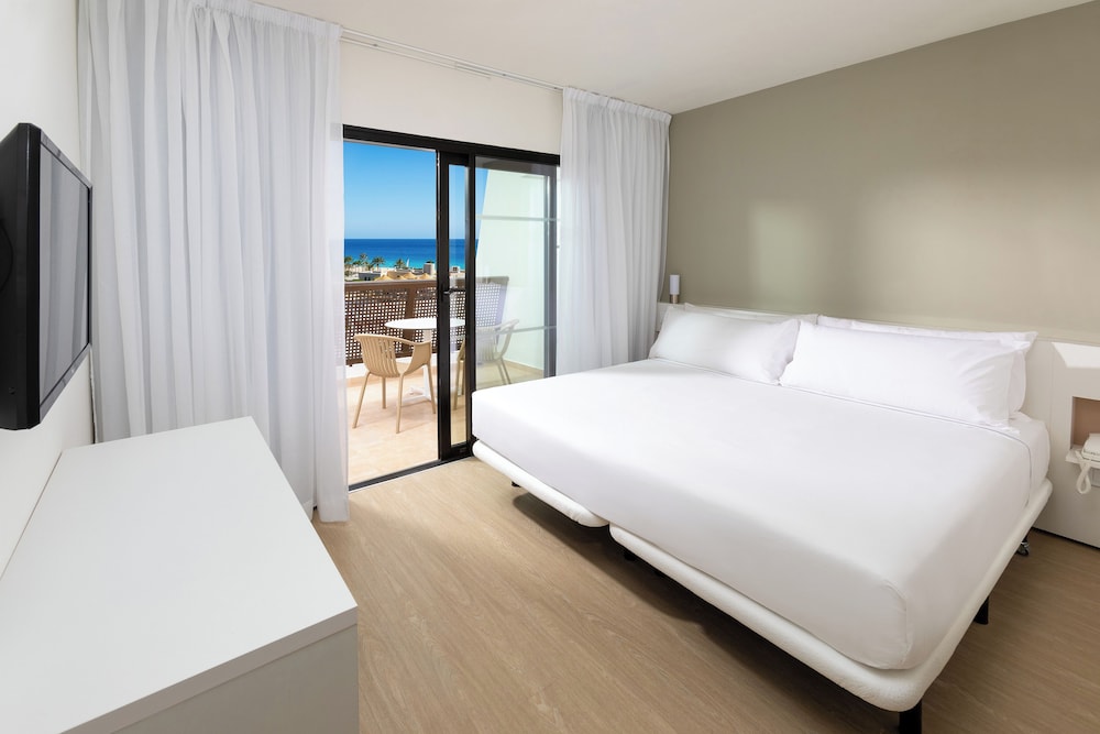 Sol Fuerteventura Jandia - All Suites — Hotel rooms in Esquinzo, Canary Islands
