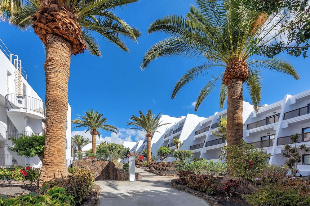 Sol Fuerteventura Jandia - All Suites — Hotel building in Esquinzo, Canary Islands