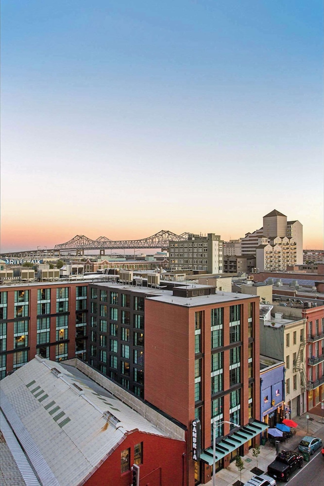 Cambria Hotel New Orleans Downtown Warehouse District — Attractions in the area in New Orleans, Louisiana