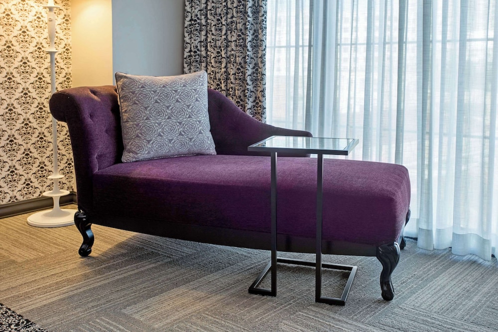 Cambria Hotel New Orleans Downtown Warehouse District — Hotel rooms in New Orleans, Louisiana