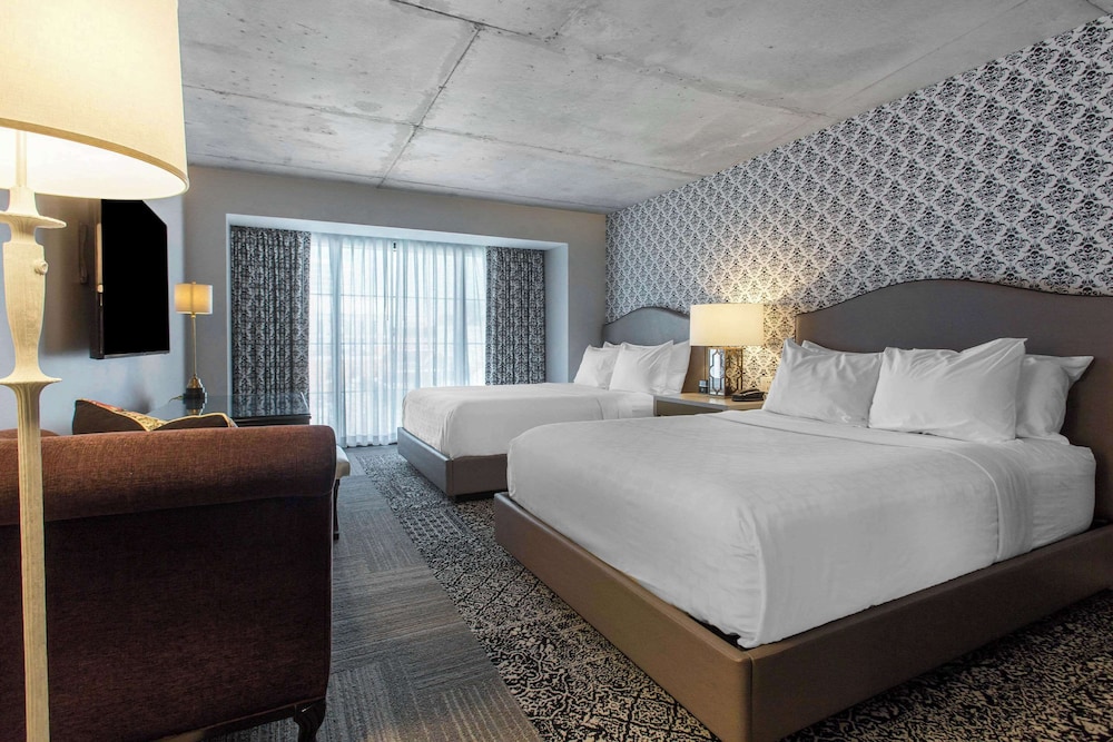 Cambria Hotel New Orleans Downtown Warehouse District — Hotel rooms in New Orleans, Louisiana
