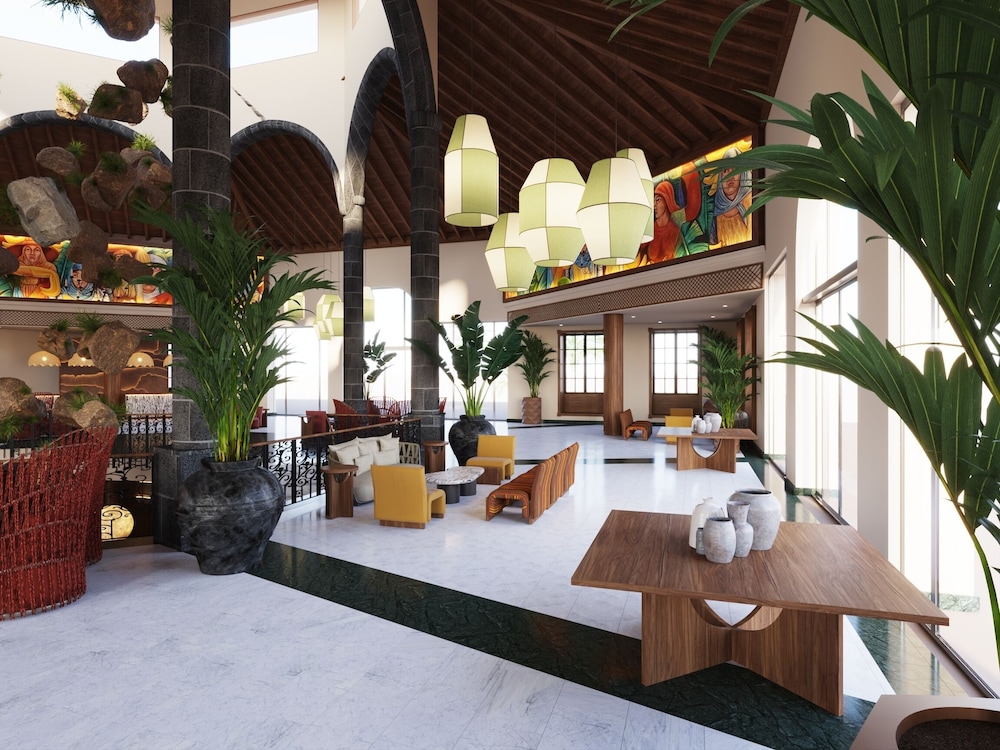 Bahia Principe Explore Costa Adeje - Hyatt Inclusive Collection - Totally Refurbished in 2026 — Hotel building in Playa Paraiso, Canary Islands