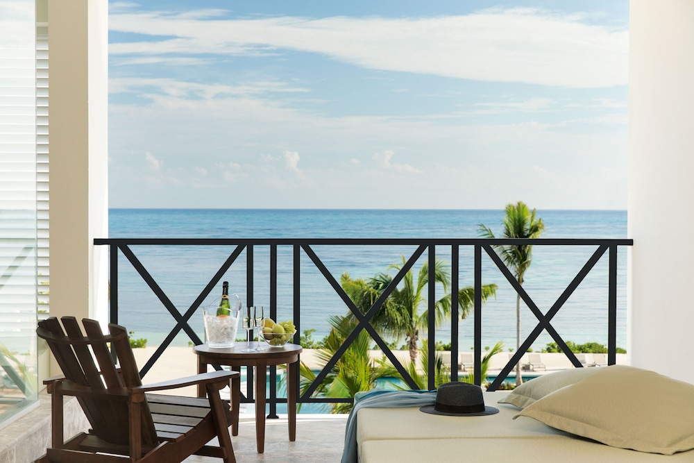 Excellence Oyster Bay - Adults Only All Inclusive — Hotel rooms in Falmouth