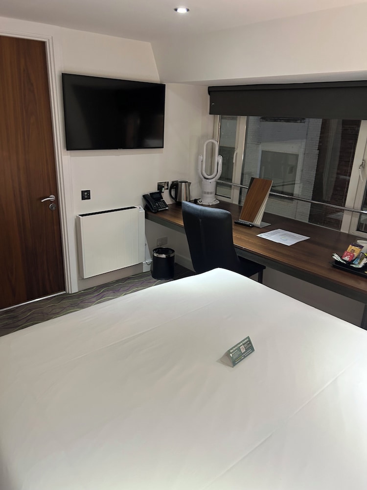 The Wesley Euston - zdjęcie 4