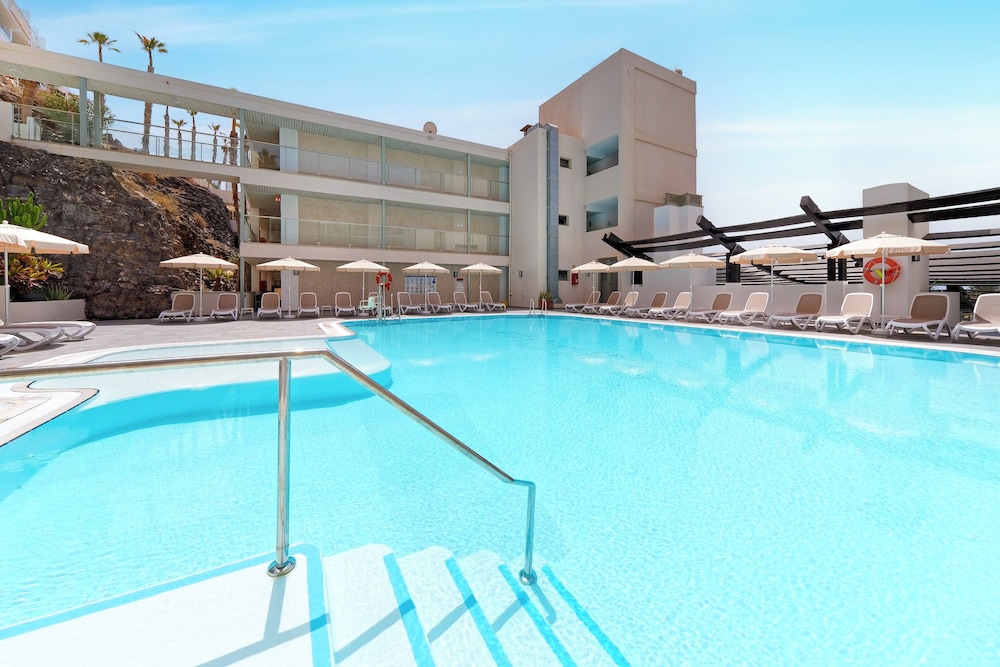 Servatur Alameda de Jandía — Pool in Esquinzo, Canary Islands