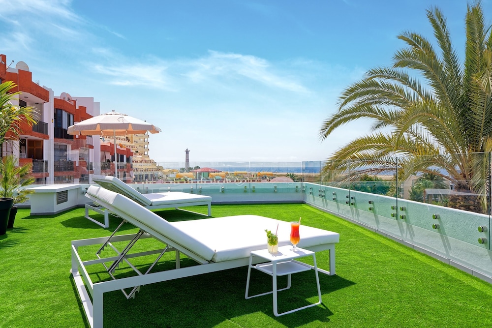 Servatur Alameda de Jandía — Outdoor in Esquinzo, Canary Islands