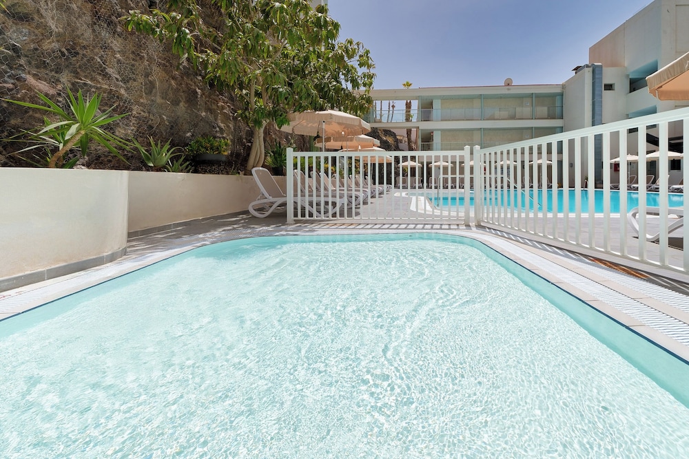 Servatur Alameda de Jandía — Pool in Esquinzo, Canary Islands