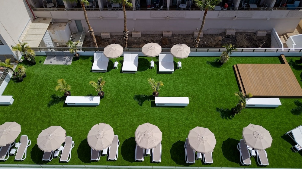 Servatur Alameda de Jandía — Outdoor in Esquinzo, Canary Islands