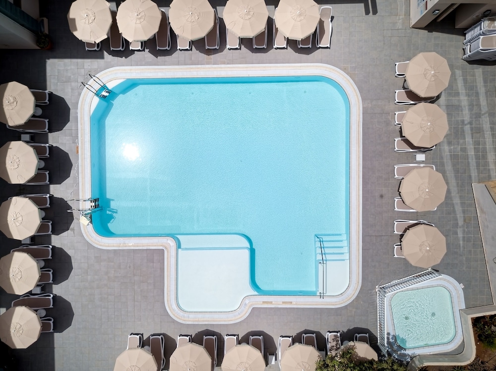 Servatur Alameda de Jandía — Pool in Esquinzo, Canary Islands