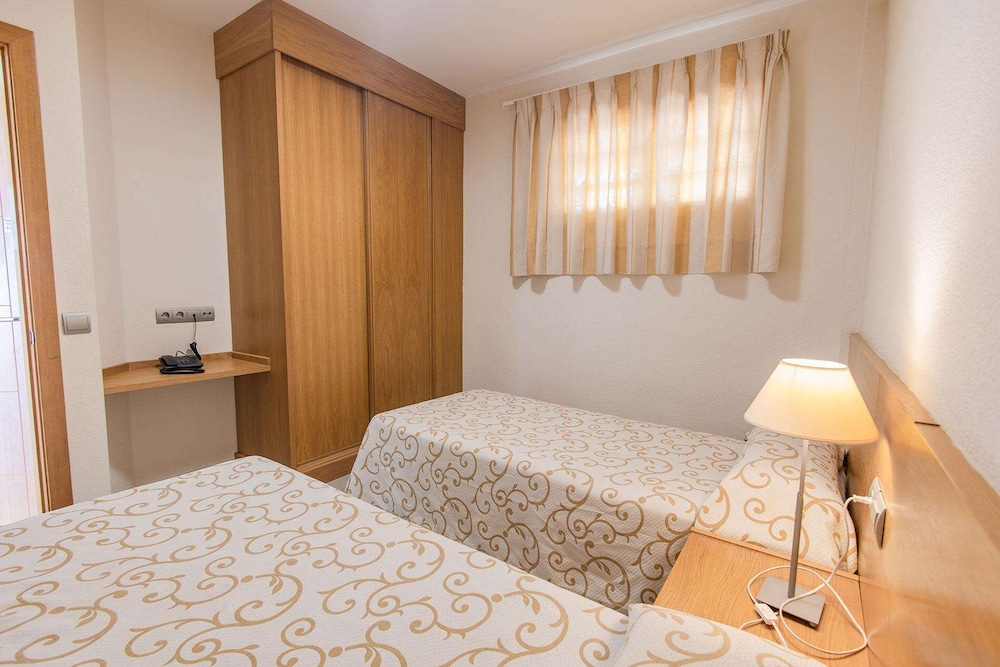 Servatur Alameda de Jandía — Rooms in Esquinzo, Canary Islands