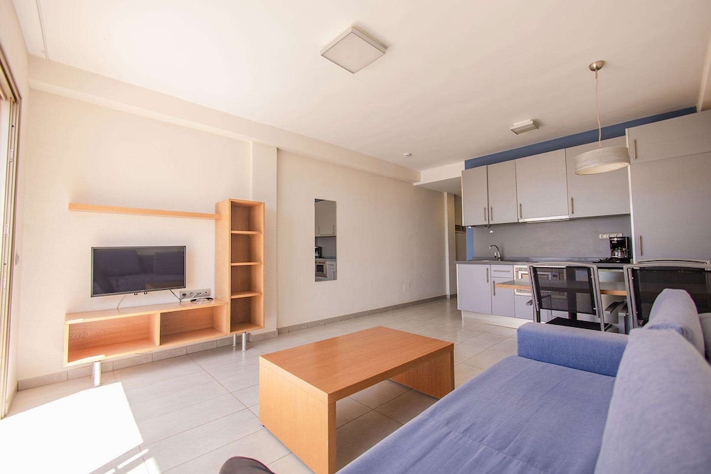 Servatur Alameda de Jandía — Rooms in Esquinzo, Canary Islands
