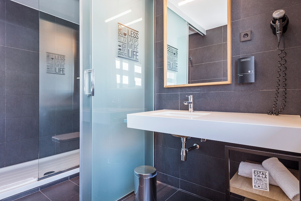 Hotel Andante Drassanes — Hotel rooms in Barcelona, Catalonia