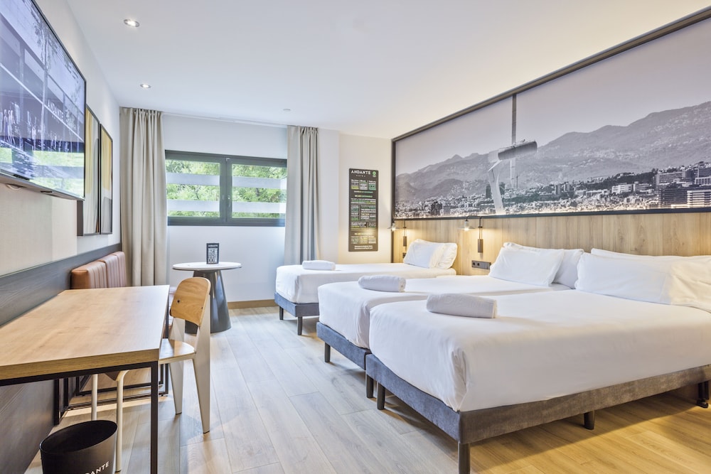 Hotel Andante Drassanes — Hotel rooms in Barcelona, Catalonia