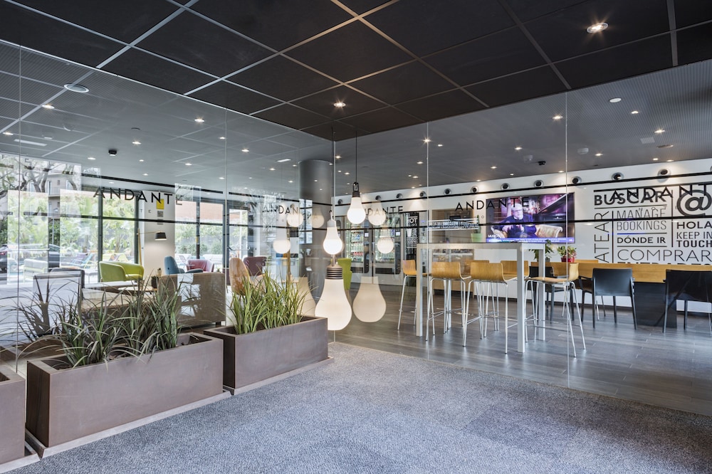 Hotel Andante Drassanes — Restaurant & bars in Barcelona, Catalonia