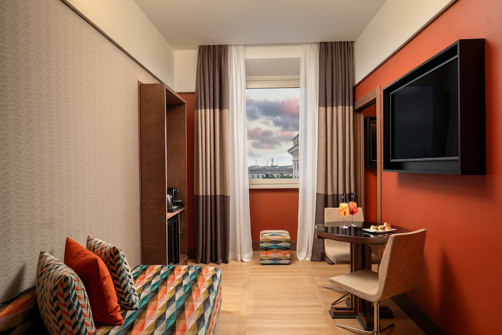 The Independent Hotel — Hotel rooms in Rome, Lazio