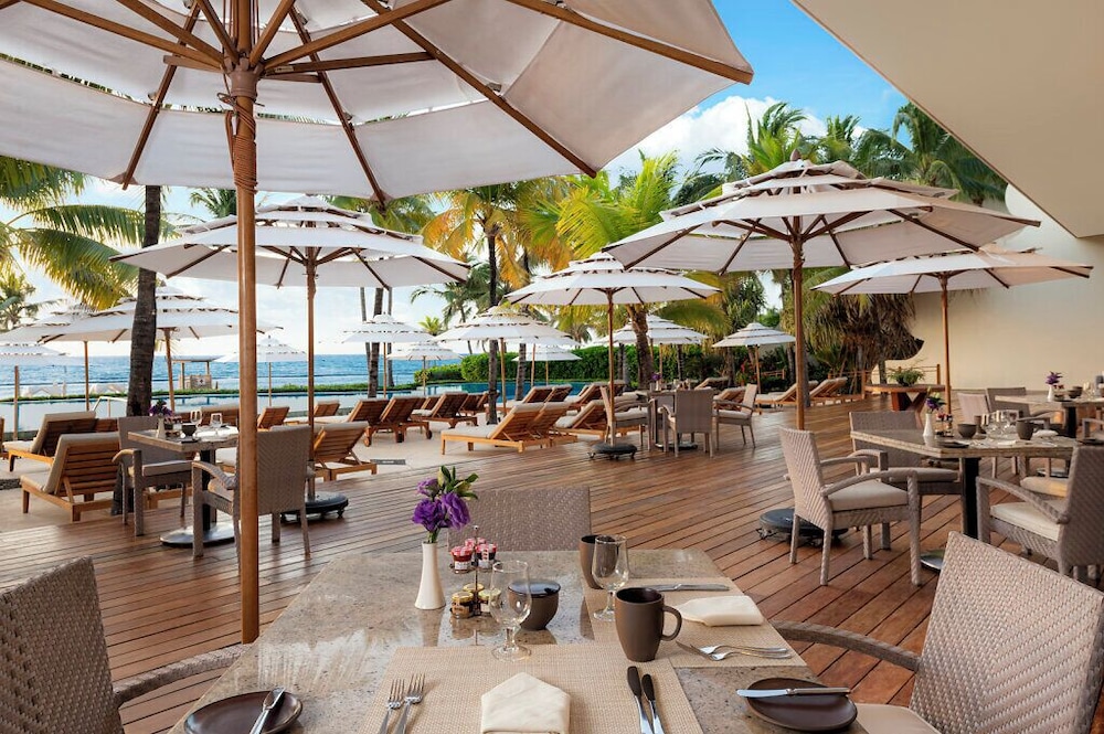 Ambassador at Grand Velas All Inclusive — Restaurant & bars in Playa del Carmen, Quintana Roo