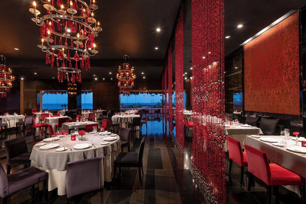 Ambassador at Grand Velas All Inclusive — Restaurant & bars in Playa del Carmen, Quintana Roo