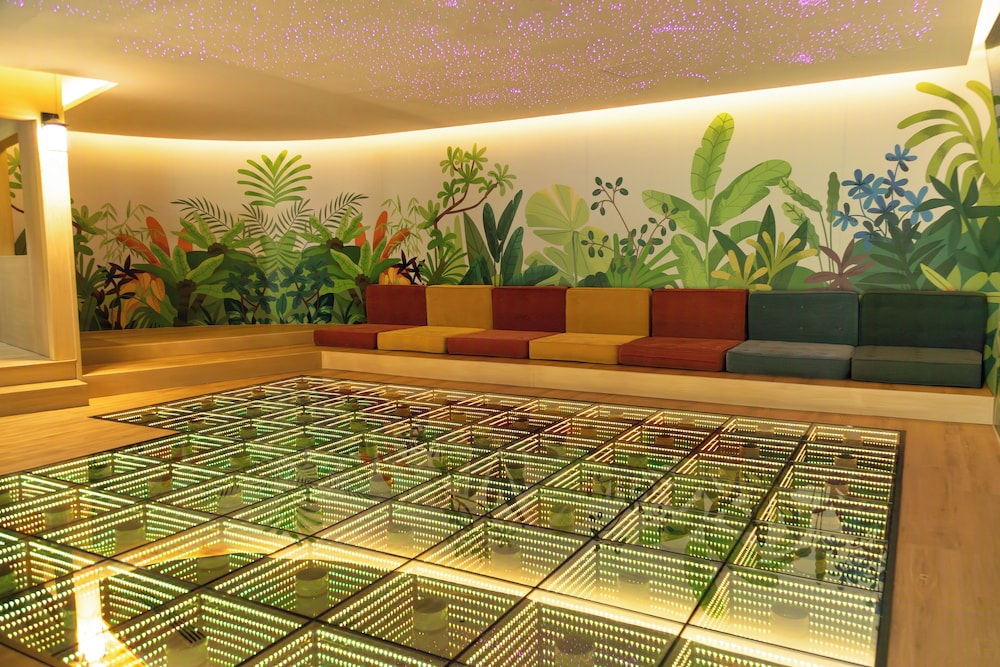 Ambassador at Grand Velas All Inclusive — Attractions for children in Playa del Carmen, Quintana Roo