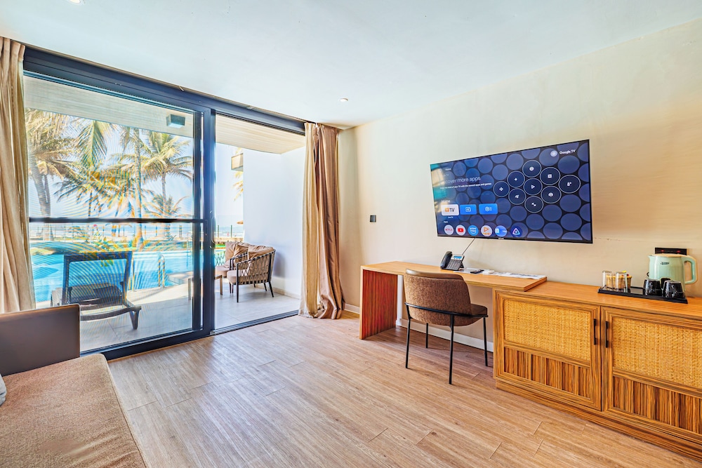 Kombo Beach Resort — Hotel rooms in Serrekunda