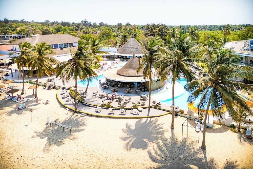 Kombo Beach Resort — Restaurant & bars in Serrekunda