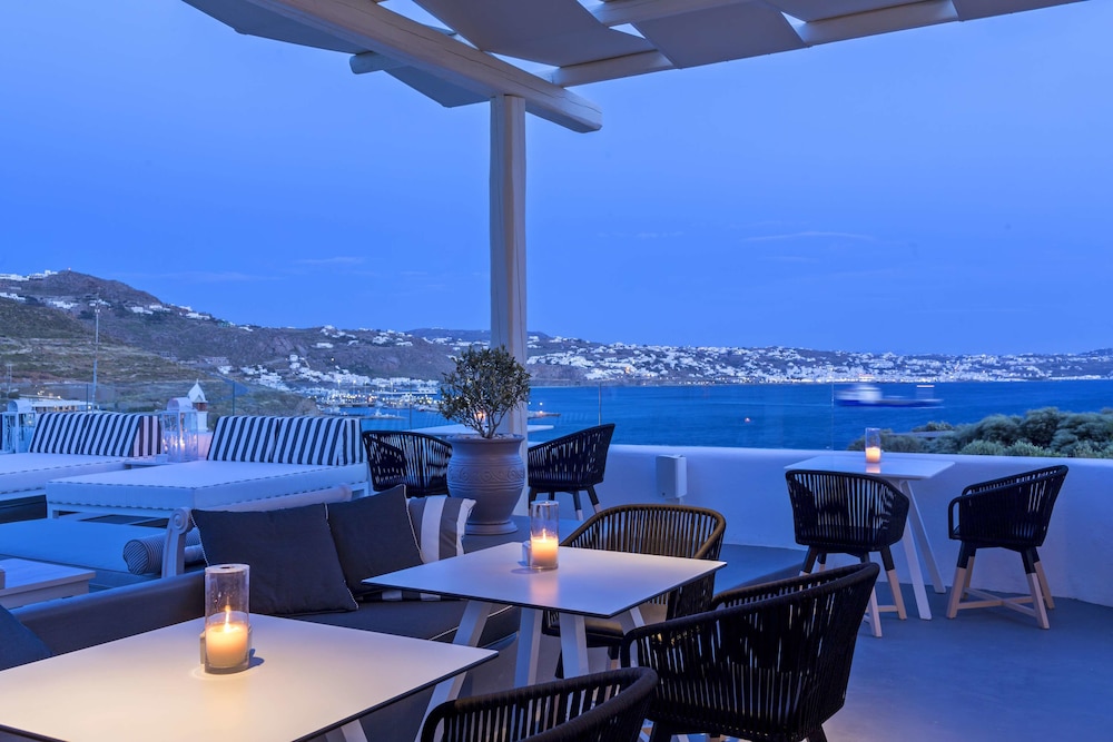 Mykonos Princess Hotel — Restaurant & bars in Agios Stefanos, South Aegean
