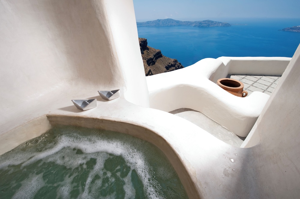 Kapari Natural Resort — Spa in Imerovigli, South Aegean