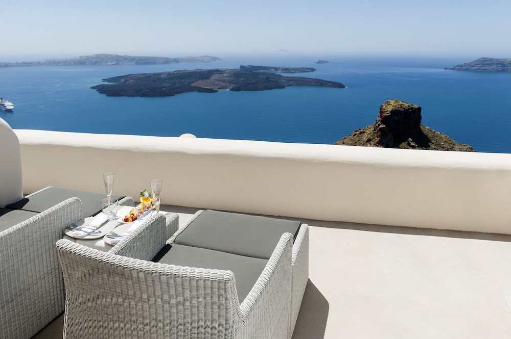 Kapari Natural Resort — Attractions in the area in Imerovigli, South Aegean