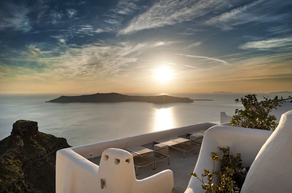 Kapari Natural Resort — Attractions in the area in Imerovigli, South Aegean