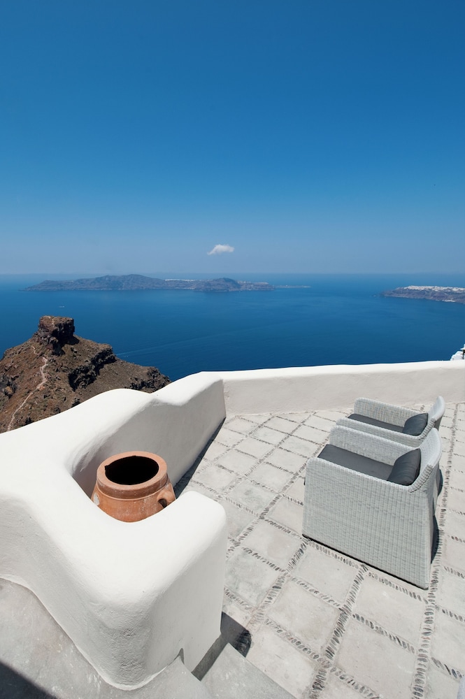Kapari Natural Resort — Attractions in the area in Imerovigli, South Aegean