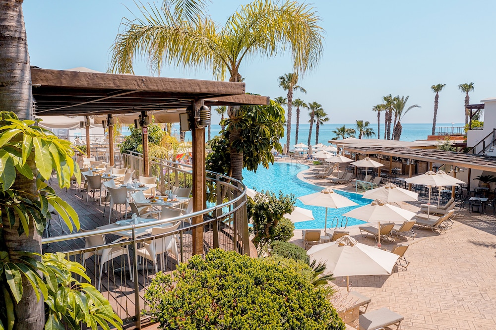 Louis Althea Beach Hotel — Restaurant & bars in Protaras, Famagusta Region