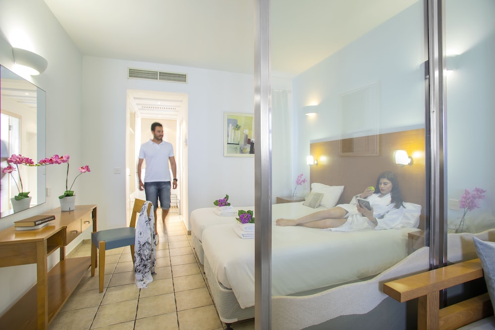 Louis Althea Beach Hotel — Hotel rooms in Protaras, Famagusta Region