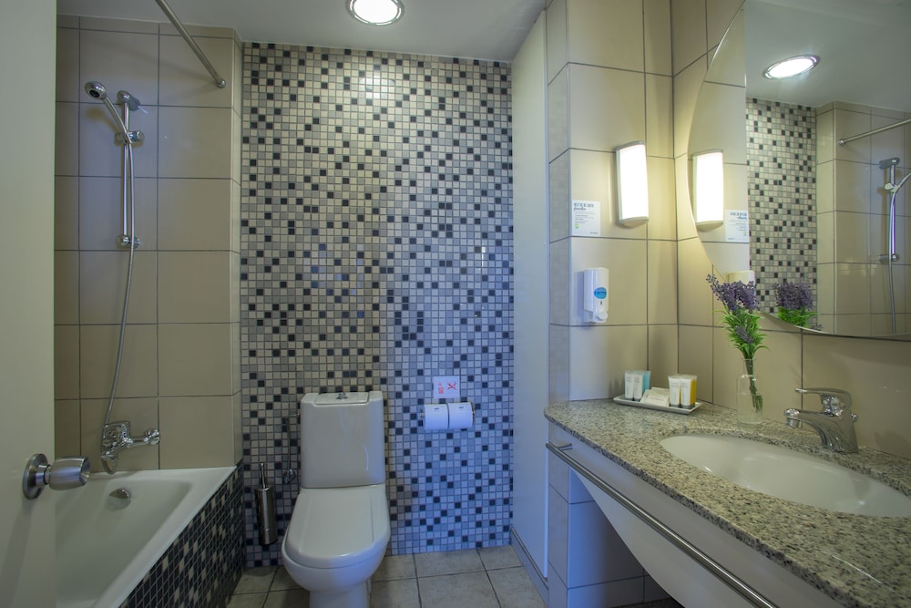 Louis Althea Beach Hotel — Hotel rooms in Protaras, Famagusta Region