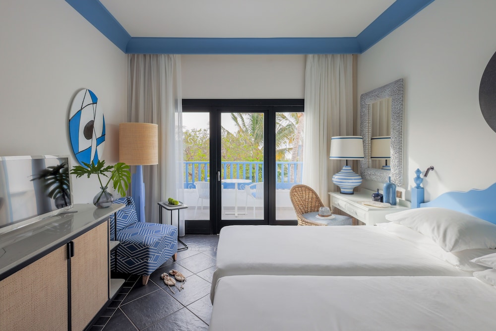 Seaside Los Jameos — Hotel rooms in Puerto del Carmen, Canary Islands
