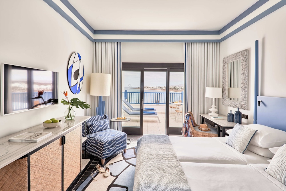 Seaside Los Jameos — Hotel rooms in Puerto del Carmen, Canary Islands