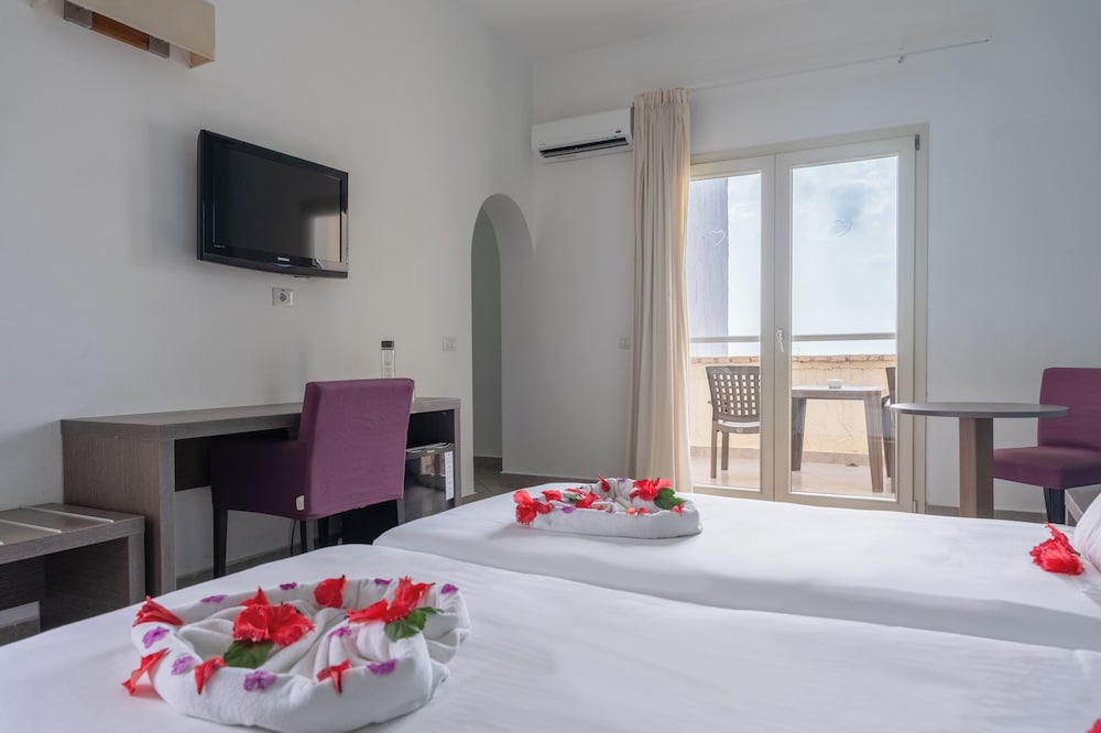 VOI Praia de Chaves Resort — Hotel rooms in Rabil