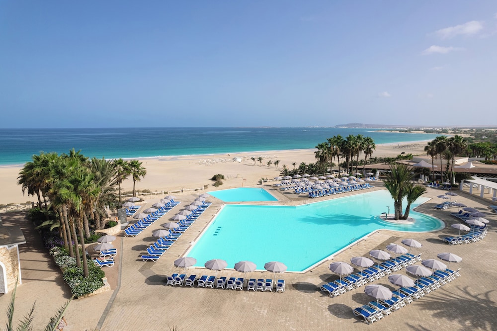 VOI Praia de Chaves Resort — Swimming pool in Rabil