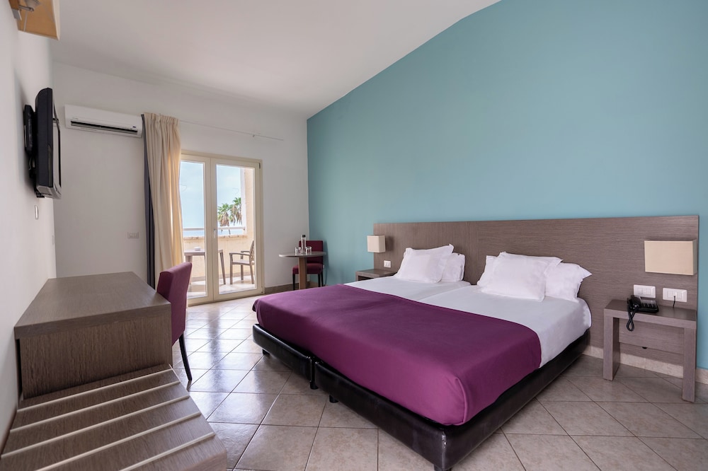 VOI Praia de Chaves Resort — Hotel rooms in Rabil