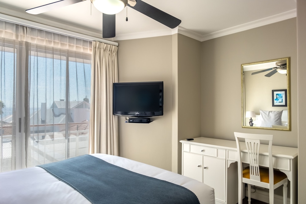 The Bantry Bay Aparthotel by Totalstay — Hotel rooms in Cape Town, Western Cape