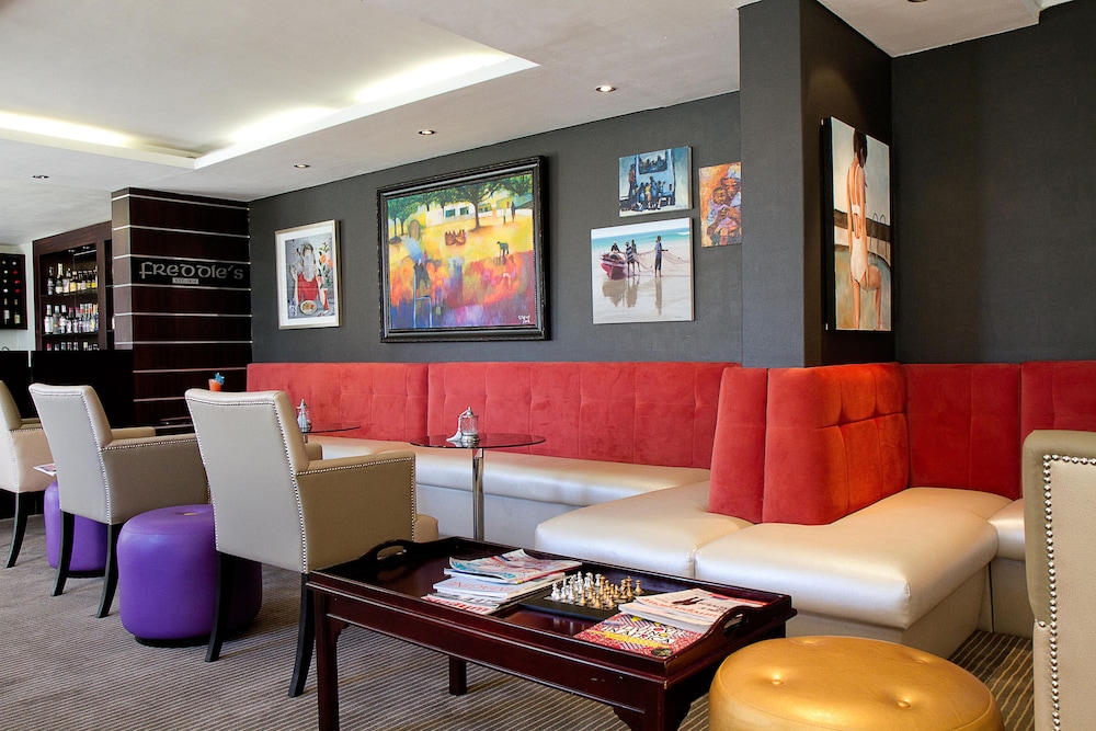 The Bantry Bay Aparthotel by Totalstay — Restaurant & bars in Cape Town, Western Cape