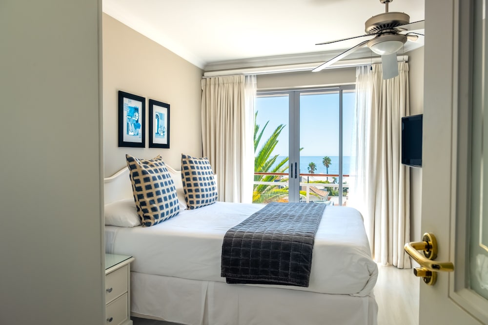 The Bantry Bay Aparthotel by Totalstay — Hotel rooms in Cape Town, Western Cape