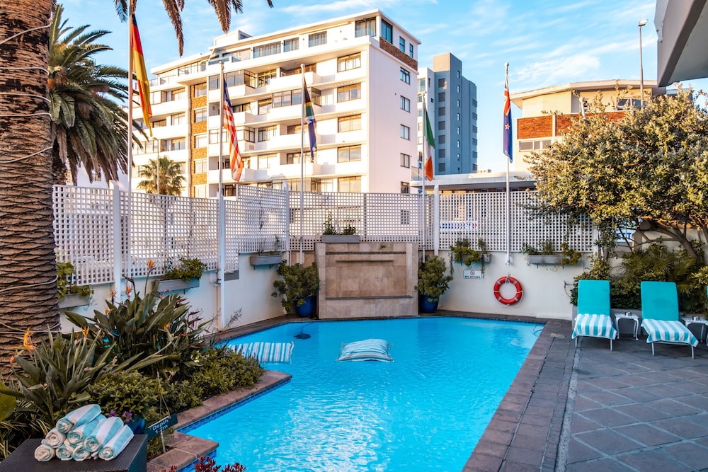 The Bantry Bay Aparthotel by Totalstay — Swimming pool in Cape Town, Western Cape