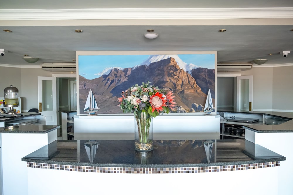 The Bantry Bay Aparthotel by Totalstay — Restaurant & bars in Cape Town, Western Cape