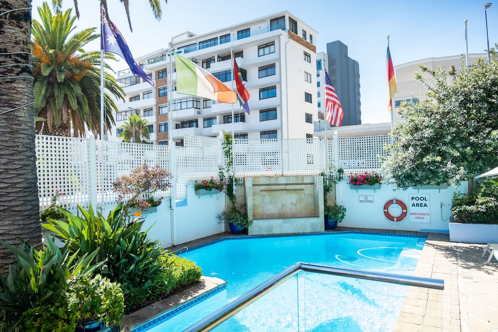 The Bantry Bay Aparthotel by Totalstay — Main photo in Cape Town, Western Cape