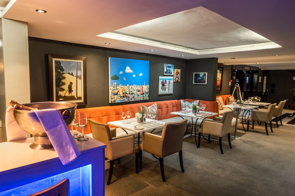 The Bantry Bay Aparthotel by Totalstay — Restaurant & bars in Cape Town, Western Cape