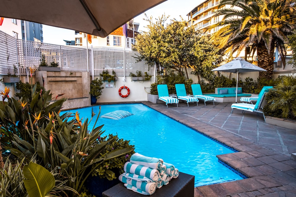 The Bantry Bay Aparthotel by Totalstay — Swimming pool in Cape Town, Western Cape