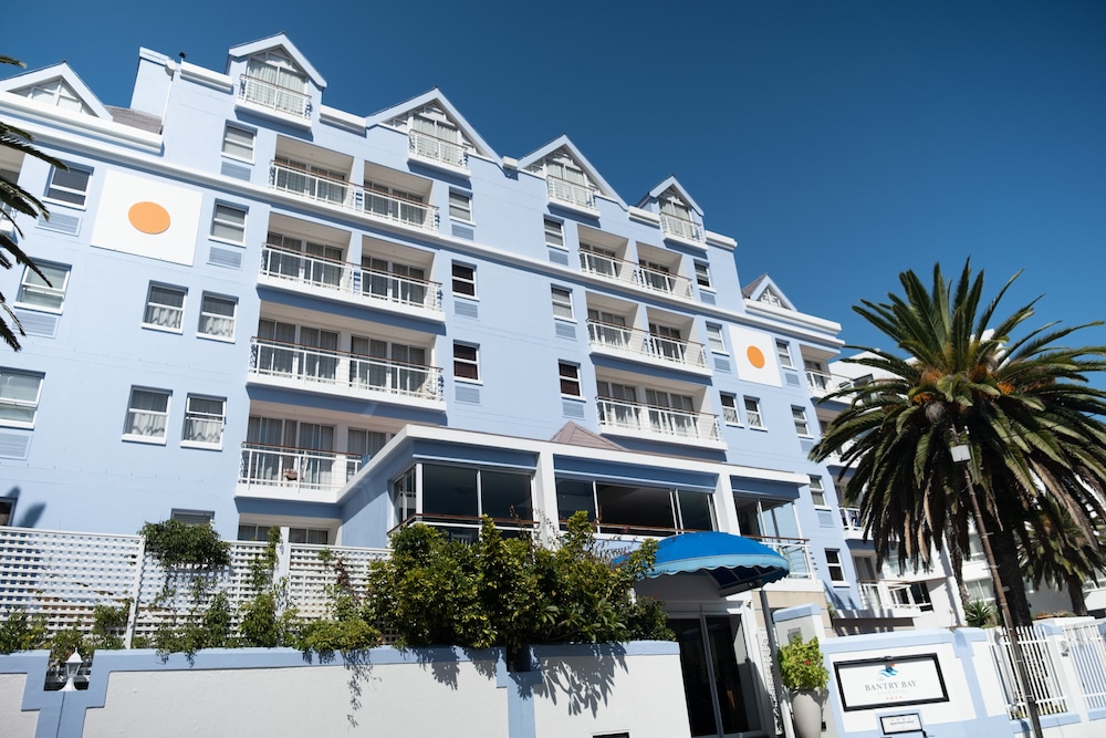 The Bantry Bay Aparthotel by Totalstay — Hotel building in Cape Town, Western Cape