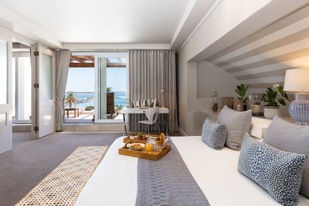 The Bay Hotel — Hotel rooms in Cape Town, Western Cape