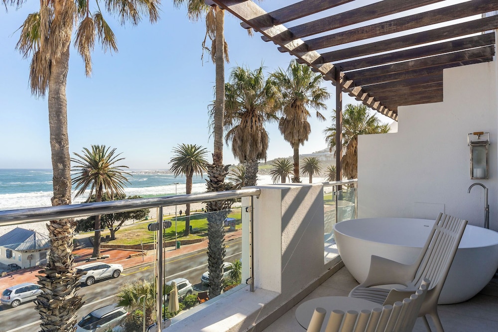 The Bay Hotel — Hotel rooms in Cape Town, Western Cape