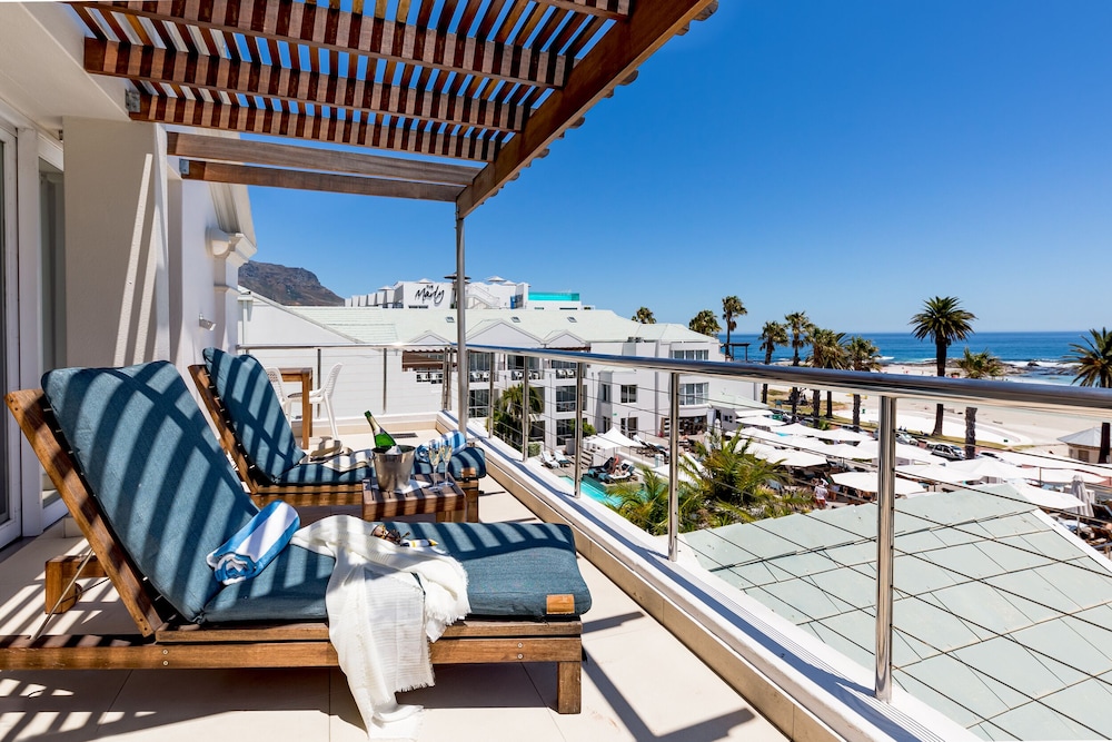 The Bay Hotel — Hotel rooms in Cape Town, Western Cape
